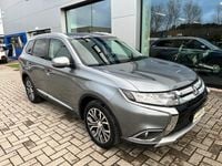 Usata Mitsubishi Outlander Instyle 150 CV (110 kW) 2015 Argento SUV