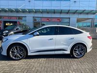 Usata Audi Q4 e-tron S-Line 150 kW (204 CV) 2023 Bianco ghiacciaio SUV