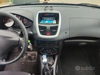 Usata Peugeot 206+ 60 CV (44 kW) 2012 Bianco Utilitaria