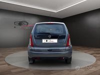 Usata Lancia Musa S 95 CV (69 kW) 2012 Grigio Monovolume