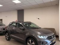 Usata VW T-Roc R-line 150 CV (110 kW) 2022 Grigio SUV