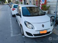 Usata Renault Twingo 75 CV (55 kW) 2011 Bianco Utilitaria