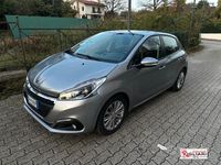 Usata Peugeot 208 Active 83 CV (61 kW) 2019 Grigio Utilitaria