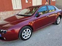 Käytetty Alfa Romeo 159 Exclusive 150 HP (110 kW) 2006 Punainen Sedan