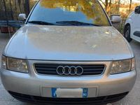 Usata Audi A3 Ambition 125 CV (91 kW) 2000 Grigio Utilitaria