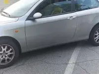 Usata Alfa Romeo 147 Progression 105 CV (77 kW) 2002 Utilitaria