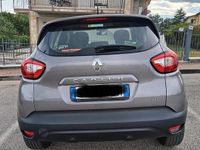 Usata Renault Captur 90 CV (66 kW) 2014 Grigio SUV