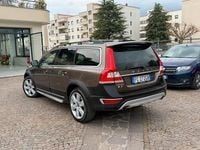 Usata Volvo XC70 181 CV (133 kW) 2016 Marrone Station wagon