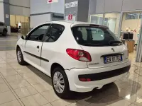 Usata Peugeot 206 60 CV (44 kW) 2010 Bianco Berlina