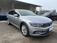 Usata VW Passat Business 150 CV (110 kW) 2023 Grigio Station wagon