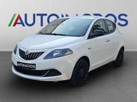 Usata Lancia Ypsilon Silver 69 CV (50 kW) 2022 Bianco Utilitaria