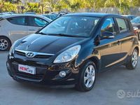 Usata Hyundai i20 Edition 78 CV (57 kW) 2012 Nero Utilitaria