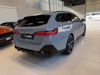 Usata BMW 540 M Sport 303 CV (222 kW) 2025 Brooklyn grau metallic (c4p) Station wagon
