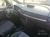 Usado Opel Meriva 2005 Gris Monovolumen