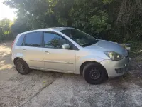 Usata Ford Fiesta Titanium 68 CV (50 kW) 2007 Argento Utilitaria