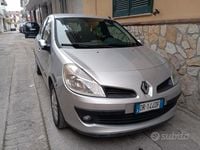 Brugt Renault Clio II 85 HK (62 kW) 2008 Grå Sedan