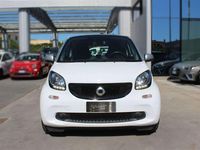 Usata Smart ForTwo Coupé Passion 71 CV (52 kW) 2017 Bianco past. Utilitaria