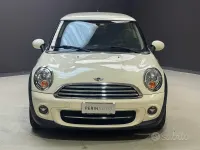 Usata Mini Cooper D 111 CV (81 kW) 2013 Bianco Utilitaria