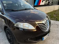 Usata Lancia Ypsilon Platinum 69 CV (50 kW) 2014 Nero Utilitaria