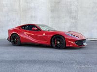 Usata Ferrari 812 800 CV (588 kW) 2020 Rosso Coupé