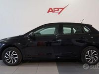 Usata VW Polo Life 95 CV (69 kW) 2025 Nero Utilitaria