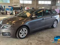 Usata Peugeot 308 SW Business-Line 131 CV (96 kW) 2018 Grigio Station wagon
