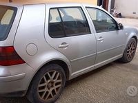 Usata VW Golf IV 130 CV (95 kW) 2002 Grigio Berlina
