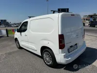 Usata Citroën Berlingo 99 CV (72 kW) 2018 Bianco Monovolume