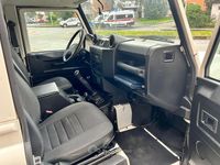 Usata Land Rover Defender S 122 CV (89 kW) 2009 Bianco Pick-up