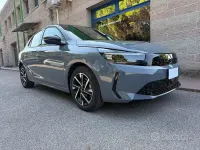 Nuova Opel Corsa 101 CV (74 kW) 2026 Grigio Utilitaria