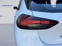 Usata Opel Corsa 101 CV (74 kW) 2025 Bianco Utilitaria