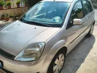 Usata Ford Fiesta 75 CV (55 kW) 2005 Utilitaria