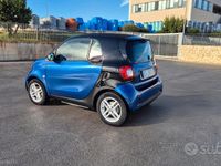 Usata Smart ForTwo Electric Drive Pure 41 kW (56 CV) 2021 Blu Berlina