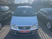 Käytetty Fiat Idea 95 HP (69 kW) 2011 Harmaa Tila-auto