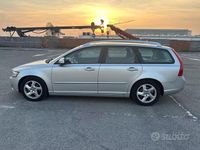 Usata Volvo V50 115 CV (84 kW) 2012 Grigio Station wagon
