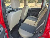 Usata Fiat Panda Climbing 60 CV (44 kW) 2010 Rosso Utilitaria