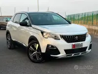 Usata Peugeot 3008 GT-line 120 CV (88 kW) 2017 Bianco SUV