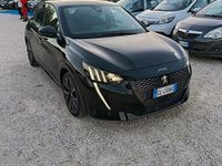 Usata Peugeot 208 GT 130 CV (95 kW) 2022 Nero Utilitaria