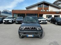 Usata Suzuki Jimny 86 CV (63 kW) 2010 Grigio SUV