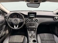 Usata Mercedes A180 109 CV (80 kW) 2018 Nero Berlina
