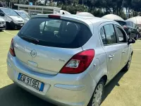 Usata Opel Corsa Edition 75 CV (55 kW) 2014 Argento Utilitaria