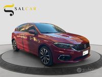 Usata Fiat Tipo Lounge 95 CV (69 kW) 2017 Rosso Berlina