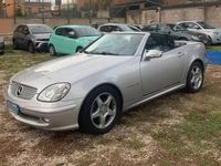 Usata Mercedes SLK200 163 CV (119 kW) 2001 Grigio Cabrio