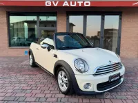 Usata Mini One Cabriolet 98 CV (72 kW) 2012 Beige Cabrio