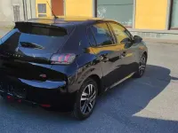 Usata Peugeot 208 Allure 101 CV (74 kW) 2022 Nero Utilitaria