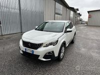 Usata Peugeot 3008 Business-Line 120 CV (88 kW) 2018 Bianco Station wagon