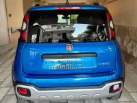 Usata Fiat Panda Cross Cross 69 CV (50 kW) 2023 Blu/azzurro Utilitaria