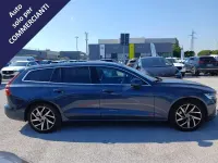 Usata Volvo V60 Business Edition 150 CV (110 kW) 2019 Blu Station wagon
