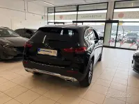 Gebraucht Mercedes GLA200 150 PS (110 kW) 2022 Schwarz SUV