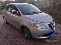 Usata Lancia Ypsilon 95 CV (69 kW) 2016 Grigio Utilitaria